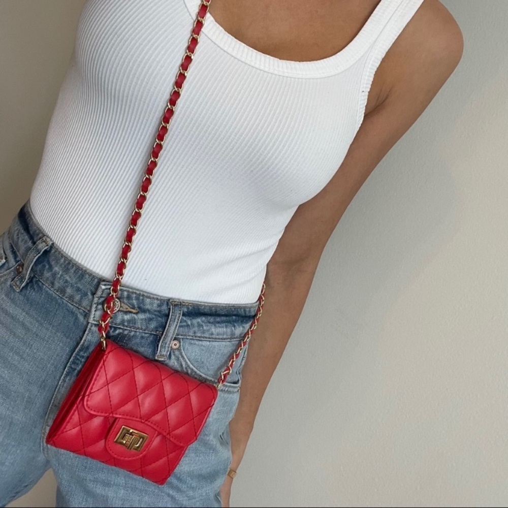 Crush Quilted Purse Red♥️♥️♥️